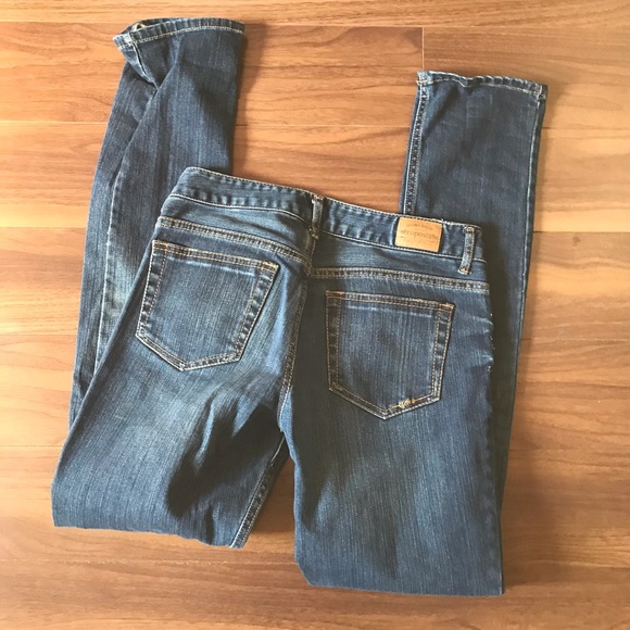 Dark wash blue jeans - Picture 3 of 3